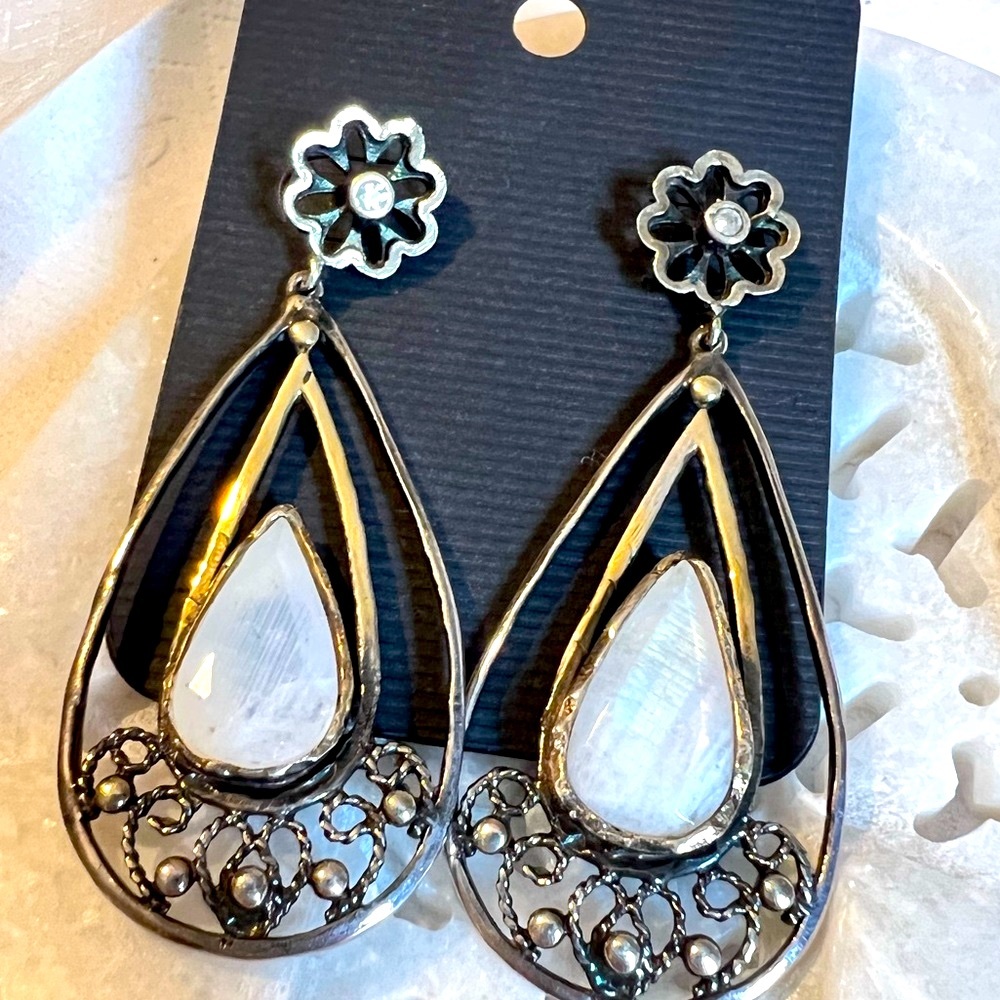 Handmade sterling silver/gold plated Rare White Labradorite/moonstone earrings